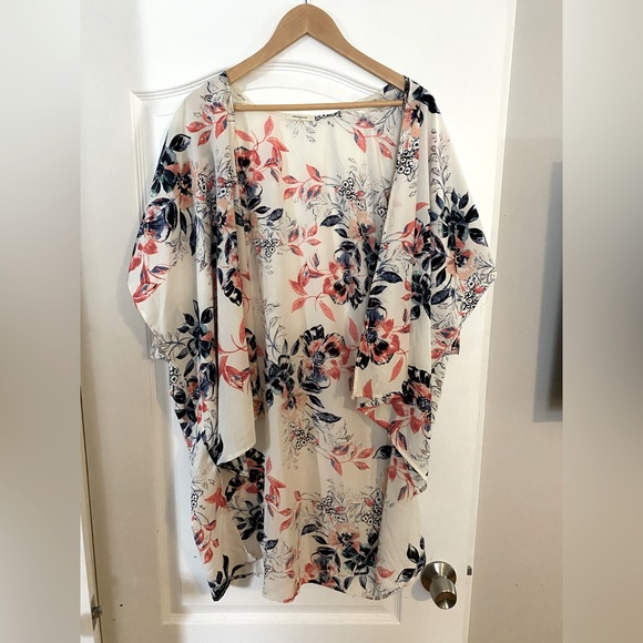 Beautiful kimono from small boutique ! - Picture 1 of 2